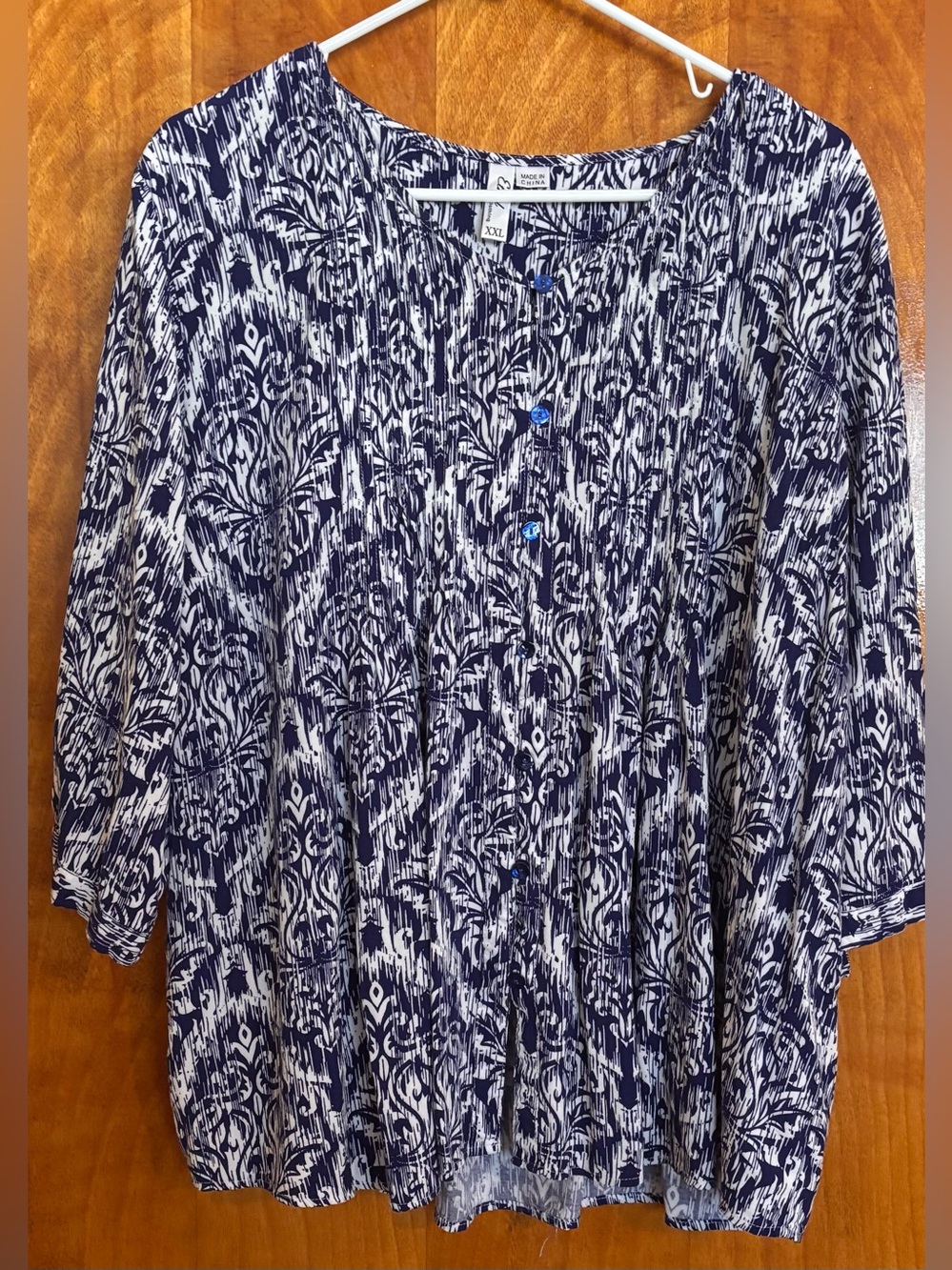 Ethyl Top 2X
Blue and White Patterned Women's Pleated Tunic To